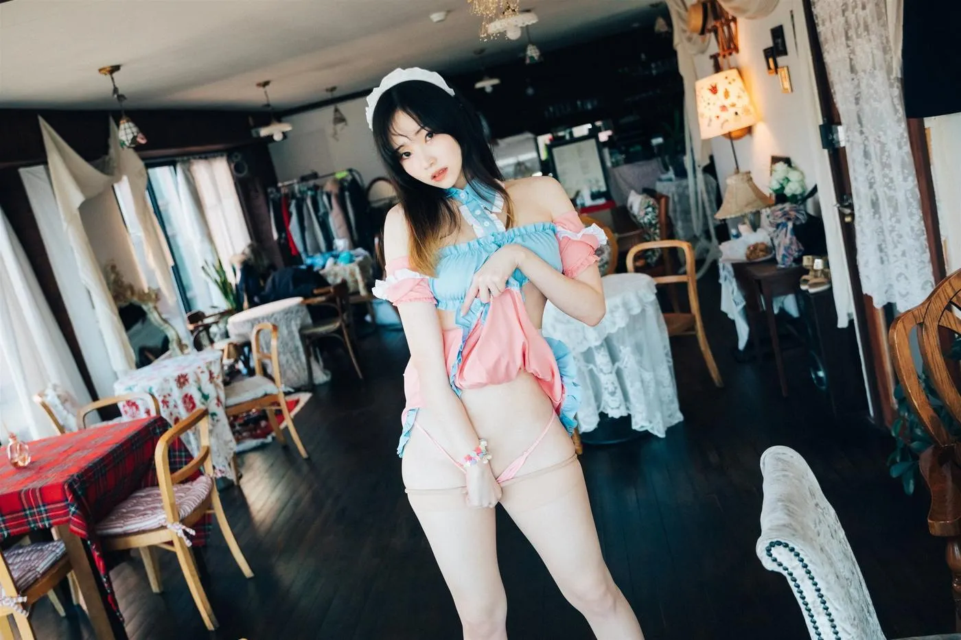 Bambi밤비 – NO.88 [Loozy] Cafe Alba [79P]插图2